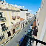 Luxury With Private Rooftop & Jacuzzi Daire Nerja