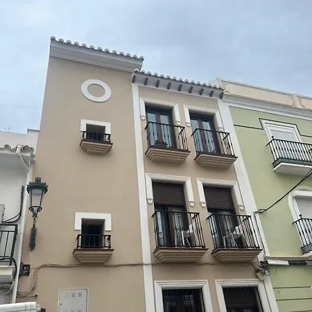 Апартаменты Luxury With Private Rooftop & Jacuzzi