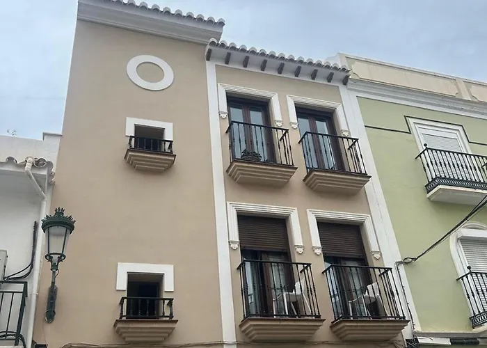 Апартаменты Luxury With Private Rooftop & Jacuzzi