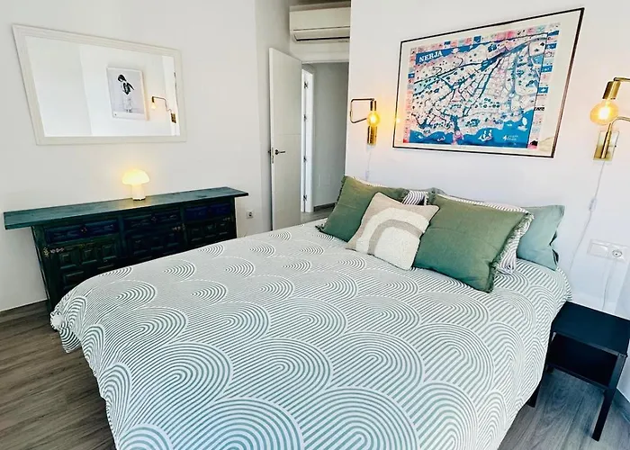 Luxury With Private Rooftop & Jacuzzi Апартаменты Нерха