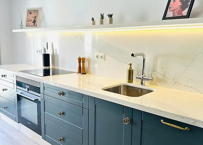 Luxury With Private Rooftop & Jacuzzi * Нерха