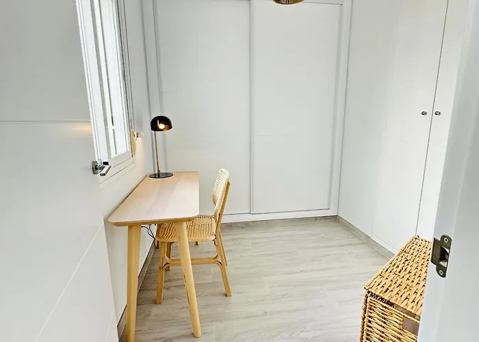 Luxury With Private Rooftop & Jacuzzi Апартаменты