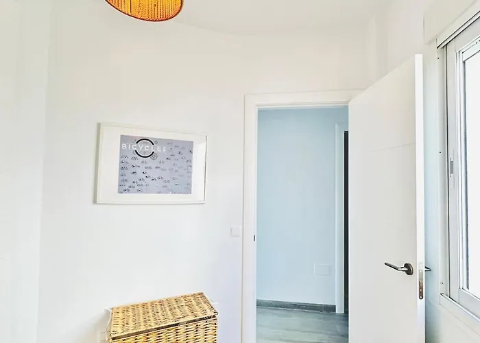 Luxury With Private Rooftop & Jacuzzi * Нерха