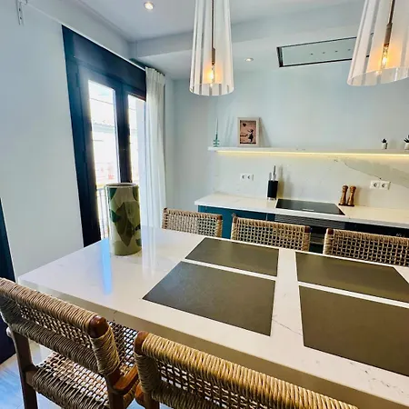 Luxury With Private Rooftop & Jacuzzi Nerja